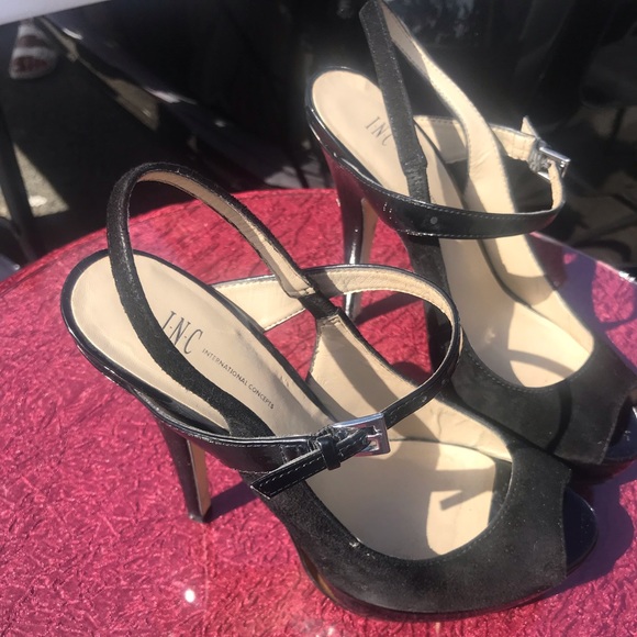 High heels - Picture 2 of 2